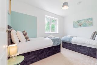 4-BedHaven in Fawley Perfect for ExtendedStays! - 3