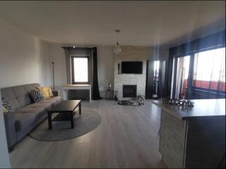 Cozy Apartment with Fireplace - Giroc - 4