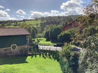 Gran casa restaurada con jardín encantador pueblo. - 1
