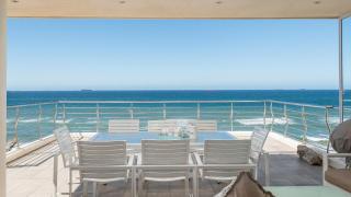 Casa Playa No 5 Modern Off Grid Beach Apartment - Durban - 4