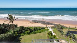 Casa Playa No 5 Modern Off Grid Beach Apartment - Durban - 6