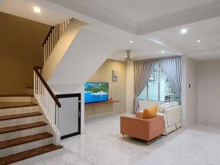 Ooi Homestay Taman Delima No51 - 0