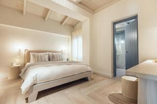 Salty Angel Sea Front Villa - Laganas - 7