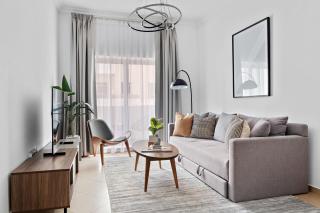 Silkhaus Luxury 1 BDR with Metro Nearby - Dubai - 0