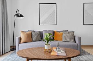 Silkhaus Luxury 1 BDR with Metro Nearby - Dubai - 7