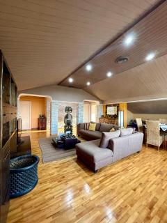 "THE ATTIC" - Terrazza con vista & Parcheggio Gratuito - 2