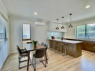 Sky Stars Brand-new comfortable 3 & 4-bedroom Houses - Auckland - 0