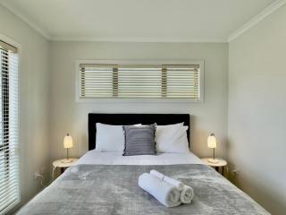 Sky Stars Brand-new comfortable 3 & 4-bedroom Houses - Auckland - 5