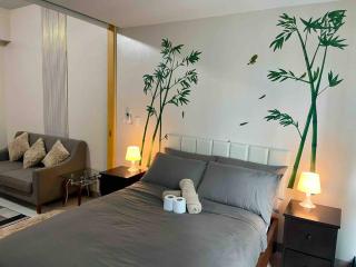 Zen 1BR One Uptown BGC w/ Netflix, Pool & Gym - Manila - 3