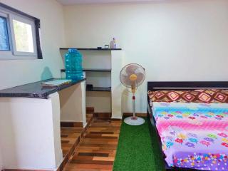 Yogitha Farm house and Home stay - Hyderabad - 2