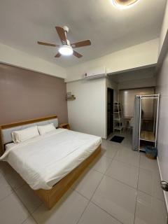 2home 6Room 12-14Pax Ulike homestay - Seri Manjung - 4