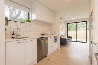 Addington SOHO Two Bedroom Townhouse - 4