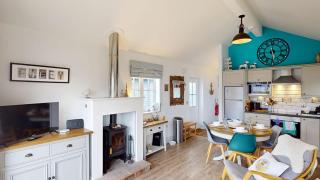 Salty Dog at The Bay Filey, sleeps 4, 2 dogs welcome for free too - Filey - 4