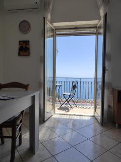 DACHI HOLIDAY HOUSE - Amalfi - 9