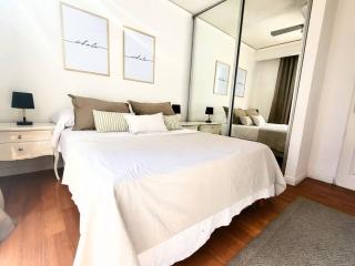 Cabello Square FREE Parking - Buenos Aires - 1