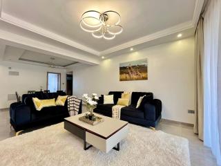 Shawnella 2 Bedroom Apartment - Riverside - Nairobi - 0