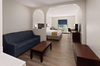 Baymont by Wyndham Houston Brookhollow - Houston - 6
