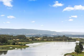 Clean and Modern - 25 Min to Oslo City & OSL - 3