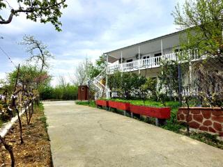 HillTop Guest House Kutaisi - Koetaisi - 5