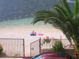 Apartments Bulovic Bozo Ap1 - Podglavica - 9