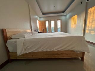 FOUR-G HOMESTAY & Komodo Tour - Labuan Bajo - 1