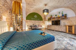 Giob Studio In The Centre - Happy Rentals - Martina Franca - 1