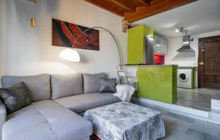 Stunning Apartment In Estepona - Estepona - 7
