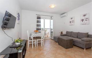 Cozy Apartment In Banjol With Wi-Fi - Banjol - 8