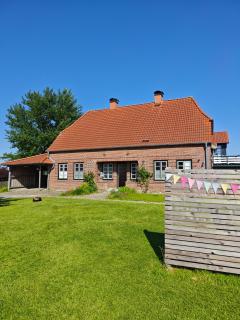 *groot* Ferienwohnungen lütt & groot - Epenwöhrden - 0