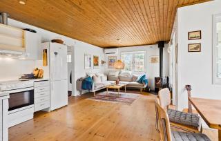3 Bedroom Gorgeous Home In Melby - Melby - 8