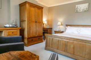 East Hook Farmhouse - Haverfordwest - 1