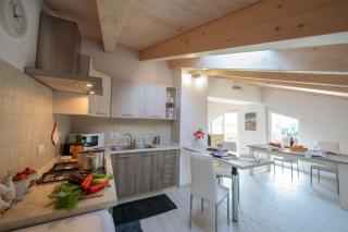 Silver Lake Apartment - Happy Rentals - Angera - 8