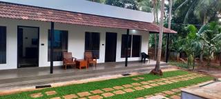 Crop and Food Farm Stay - Ferokh - 1