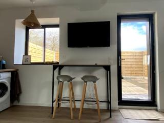 Entre ville et campagne appartement cosy avec parking et terrasse Wood - Coutiches - 3