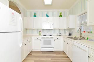 Top Location Famous Barefoot Resort 1 Mile to Beach 15000sf Pool - Myrtle Beach - 8