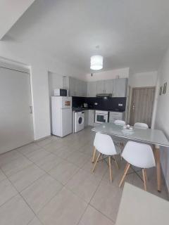DOWNTOWN 2 BEDROOM LARNACA CENTER - Larnaca - 4