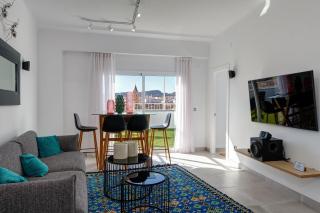 Penthouse Apartment Tribuna Center By Seric,15' walking to the beach - Málaga - 0