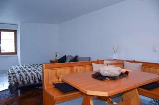 Private apartment with parking spot in the center - Flims - 6