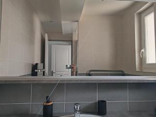 Superbe appartement pour deux avec jacuzzi - Vias - 9