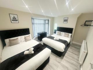 4 Bedroom, Sleeps 8, Free Parking, 5 mins from LFC, 15 Mins City Centre - 6