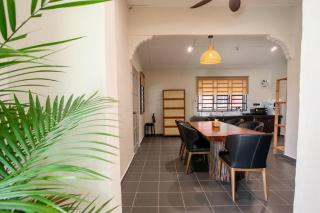 AFNA Wood House Private Pool Islamic Homestay - Kuantan - 6