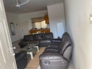 Samba Tako Plaza Home Suites - Sukuta - 7