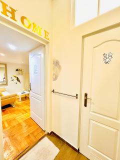 Chloé Apartment - Budapest - 9