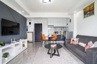 Modern Luxe 1 Bedroom Apartment - Nairobi - 0