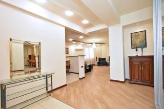 Lux Apartment 2 Bedrooms 2 Bathrooms , Open Balcony In The Center Of Yerevan , Near Malibu Park - Erevan - 3
