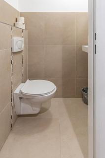 Penthouse Suites by JR City Apartments - 5