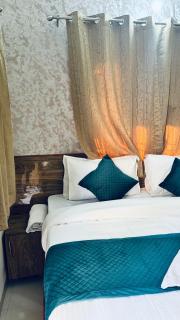 Marina Heritage & Home Artemis Hospital - Gurgaon - 7