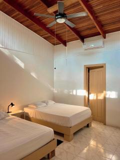 Hotel Exotic Lodge - Puerto Viejo - 6