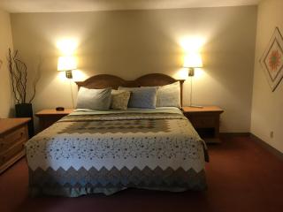 Country Lodge Inn - 3