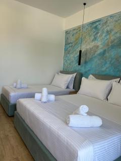 EMAR Beachfront Hotel Ksamil - Ksamil - 4